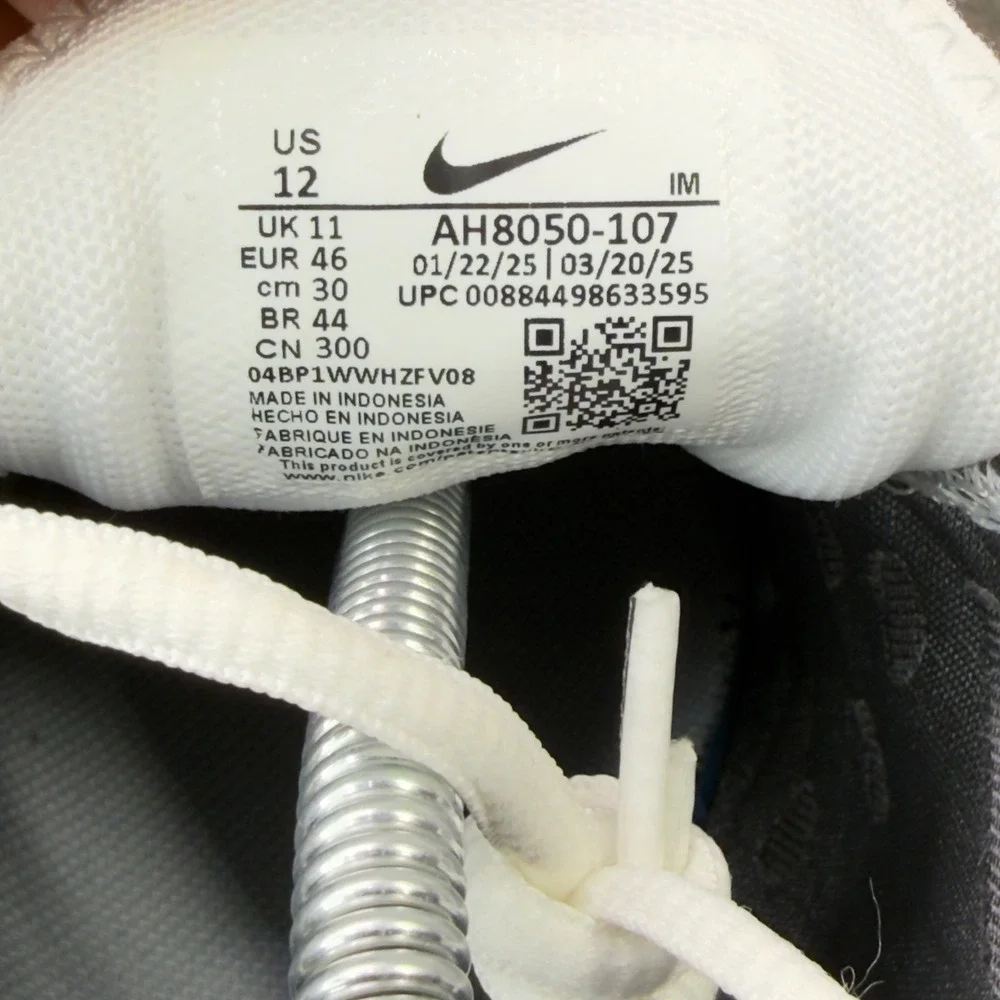 Nike Air Max 270 White Persian Violet Mens Size 12 Sneakers White AH8050-107